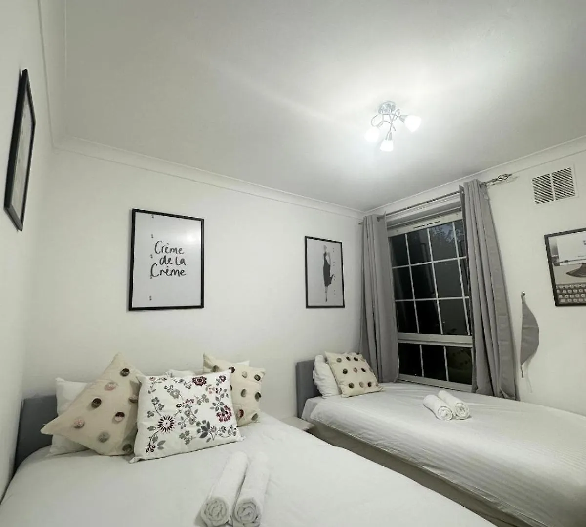 Budget Grey House London 0*,  Storbritannien