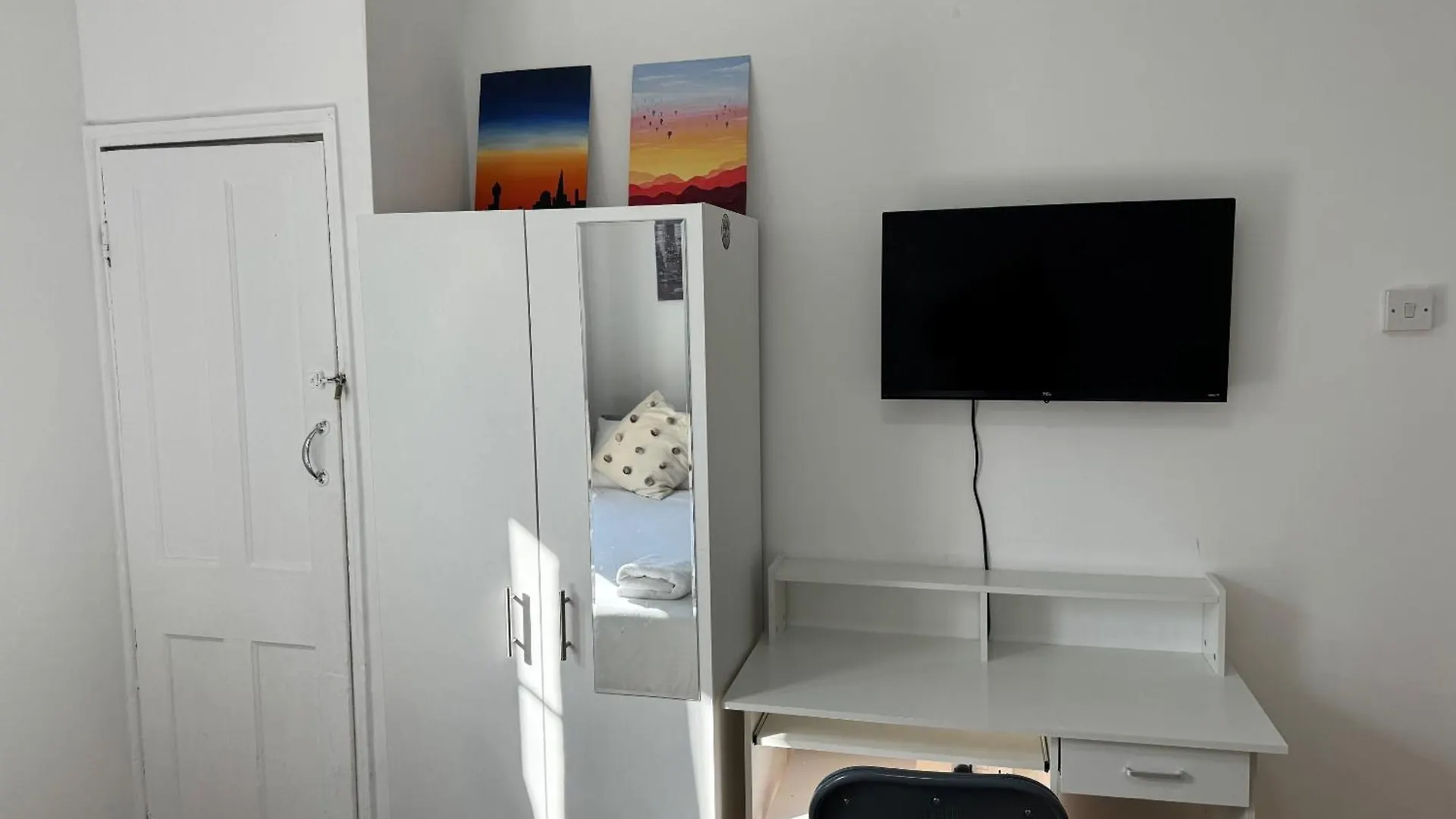 Budget Grey House Londres